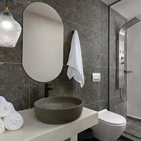 Legato House Apartment