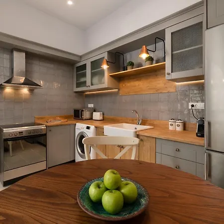 Legato House Apartment